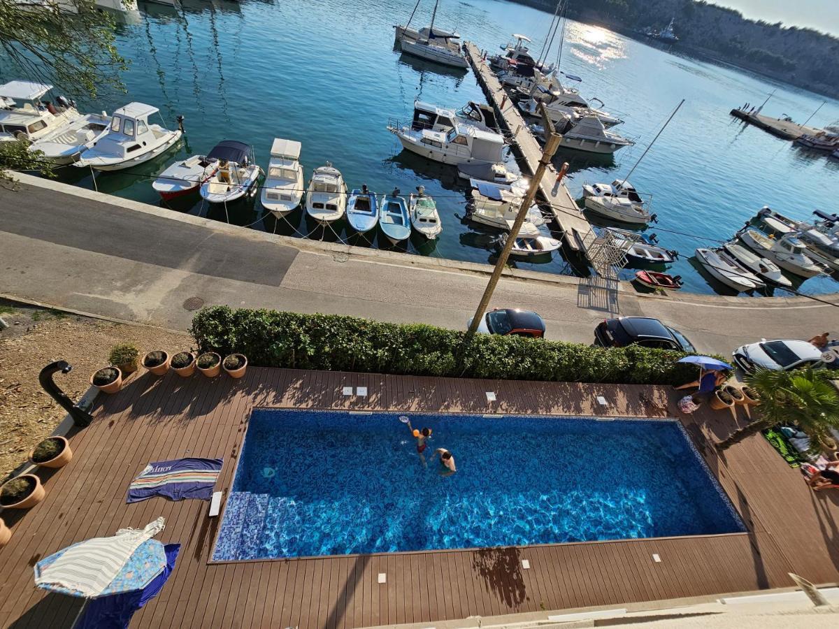 Villa Gaj Omišalj Exterior foto